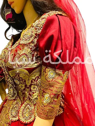 فستان عرائسي (موديل 9)ايجارمع الاكسسوارات 250+رهن 200
