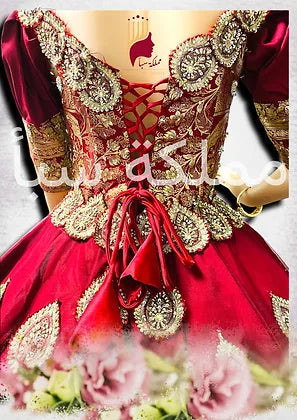 فستان عرائسي (موديل 9)ايجارمع الاكسسوارات 250+رهن 200