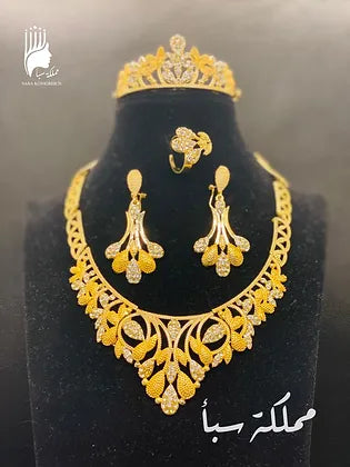 فستان (موديل 10)ايجارمع الاكسسوارات 120+رهن 150