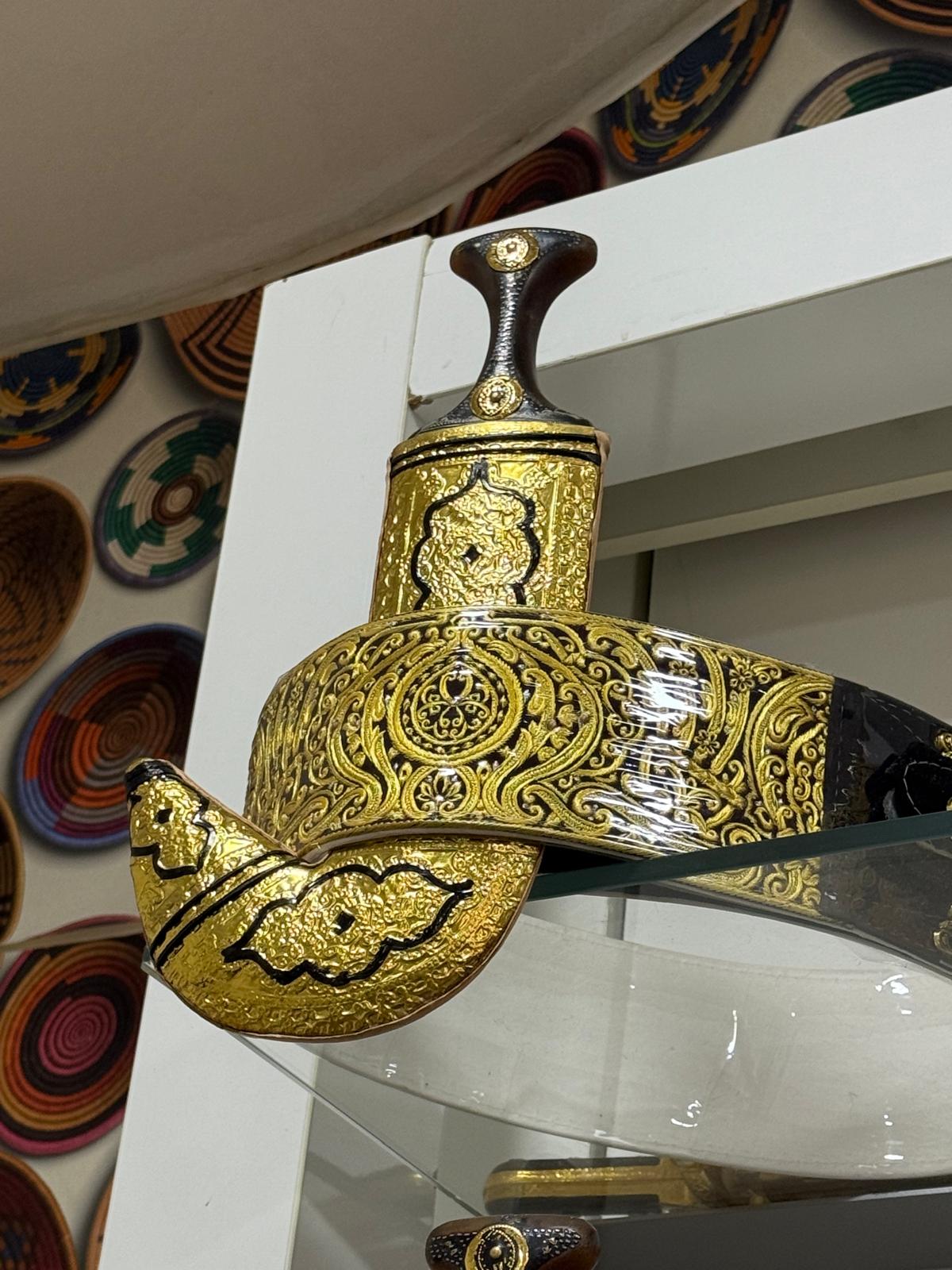 جنبية رجالي