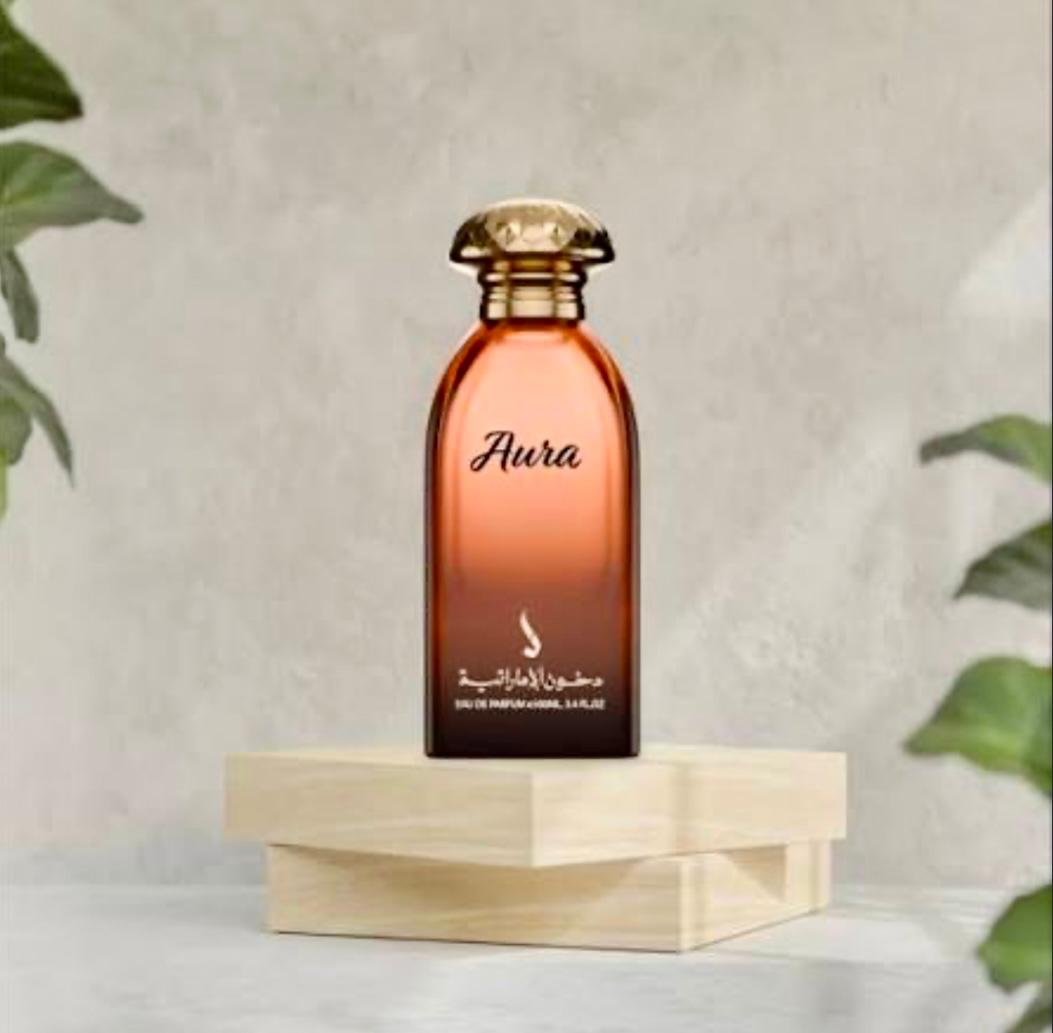 عطر أورا دخون الإماراتية
