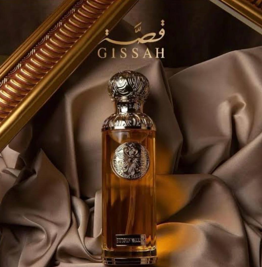 عطر لا لونا